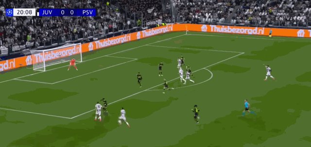 1726600682691069992.gif 【欧冠】多点开花,尤文3比1轻取埃因霍温取得开门红