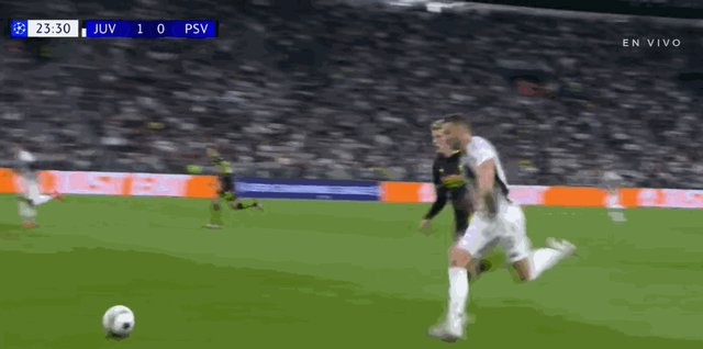 1726600793998041690.gif 【欧冠】多点开花,尤文3比1轻取埃因霍温取得开门红