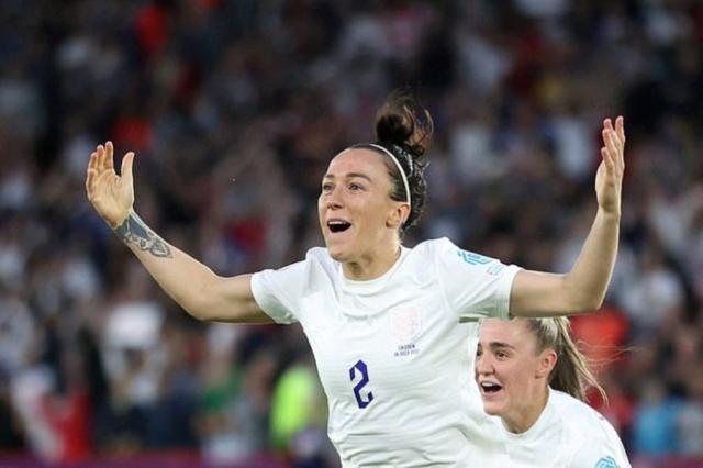 赛事入口-体坛女足欧洲杯最佳阵容：新星上榜 英格兰4人入围